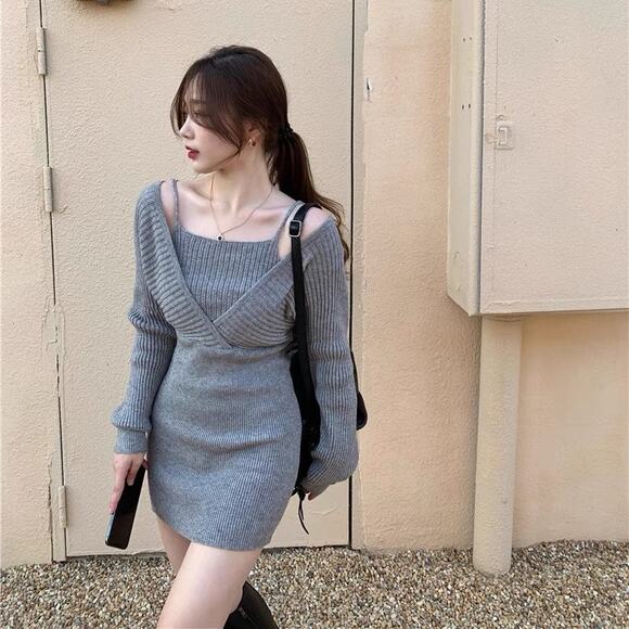 Pre-loved Women's Knitted 2-in-1 Mini Dress (One Size) - Picture 1 of 4